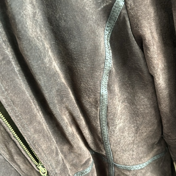 Wilson’s genuine leather and suede brown size XL in great condition. - Picture 10 of 14